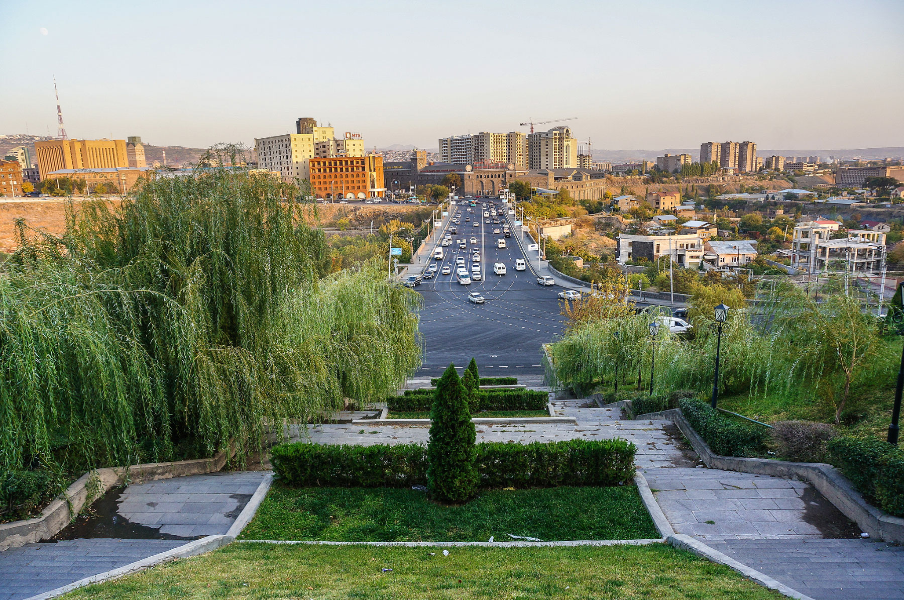 Yerevan (Ереван)